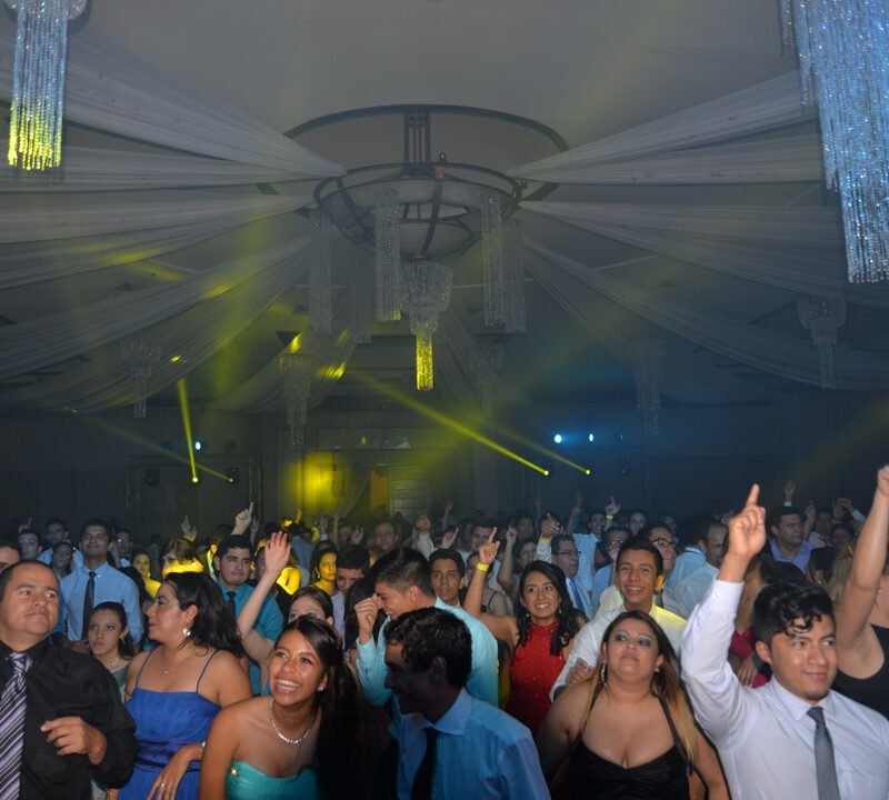 Paradoxx, Discoteca Móvil, Servicio para Eventos, Guatemala, Música, Dj, Bodas, XV Años, 15 Años