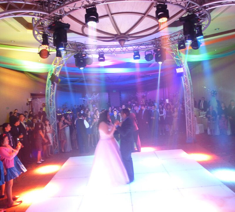 Paradoxx, Discoteca Móvil, Servicio para Eventos, Guatemala, Música, Dj, Bodas, XV Años, 15 Años