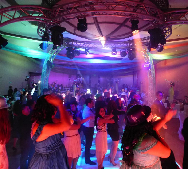 Paradoxx, Discoteca Móvil, Servicio para Eventos, Guatemala, Música, Dj, Bodas, XV Años, 15 Años